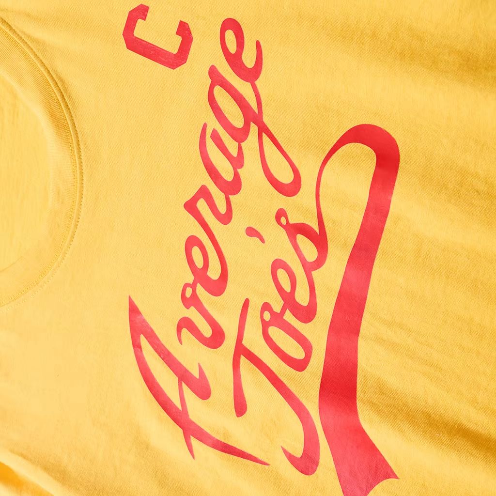 T-Shirt Gialla da Uomo Average - Team Sports recensione e prezzo